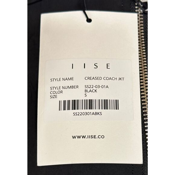 IISE Creased Coach Jacket in Black NWT Size Small - Picture 8 of 9